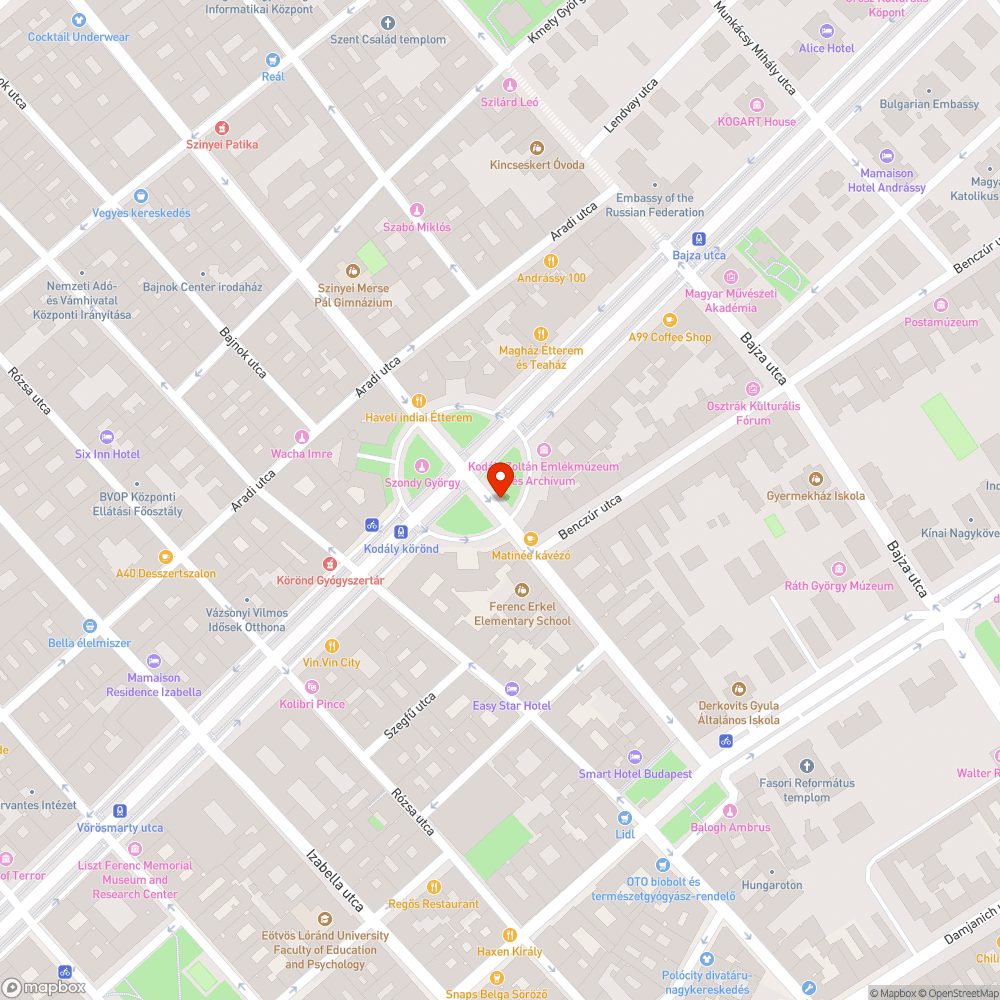 Régóta rendszám nélkül álló autó a Köröndön bejelentés helye