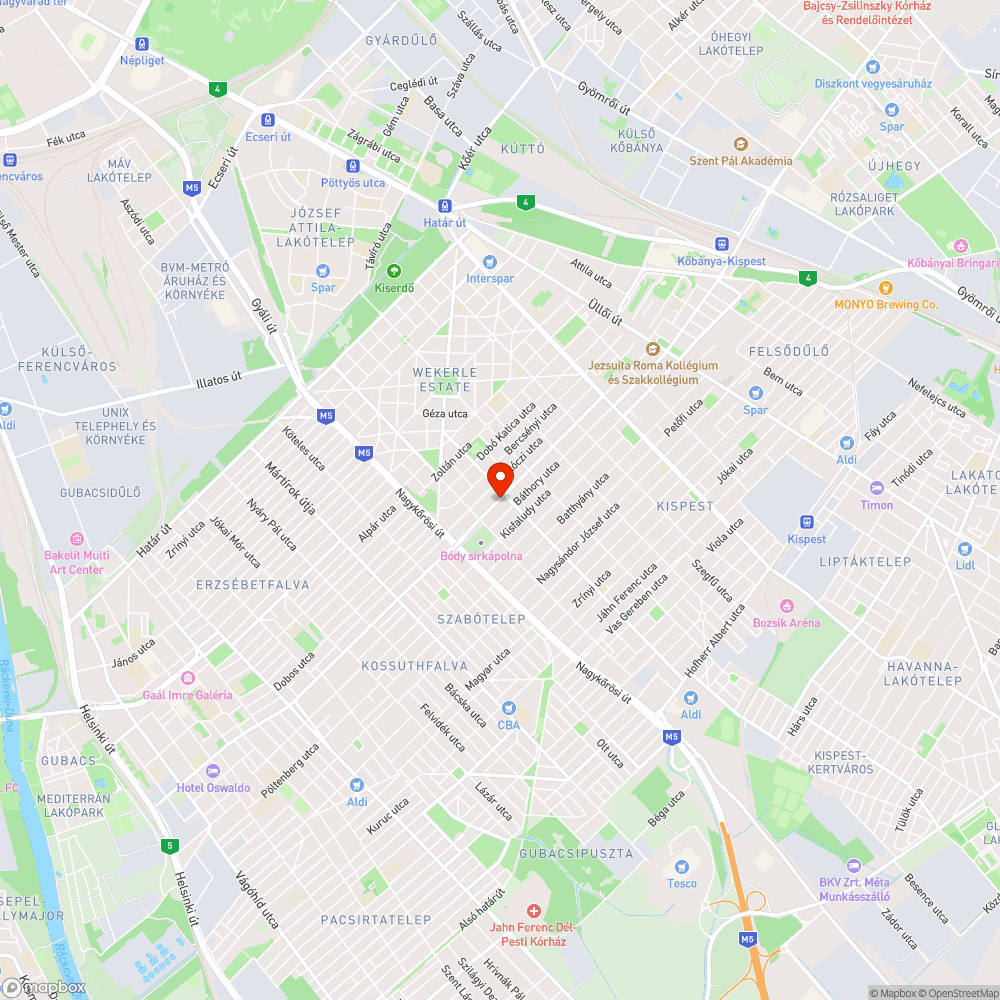 Hunyadi tér - Buszmegálló bejelentés helye